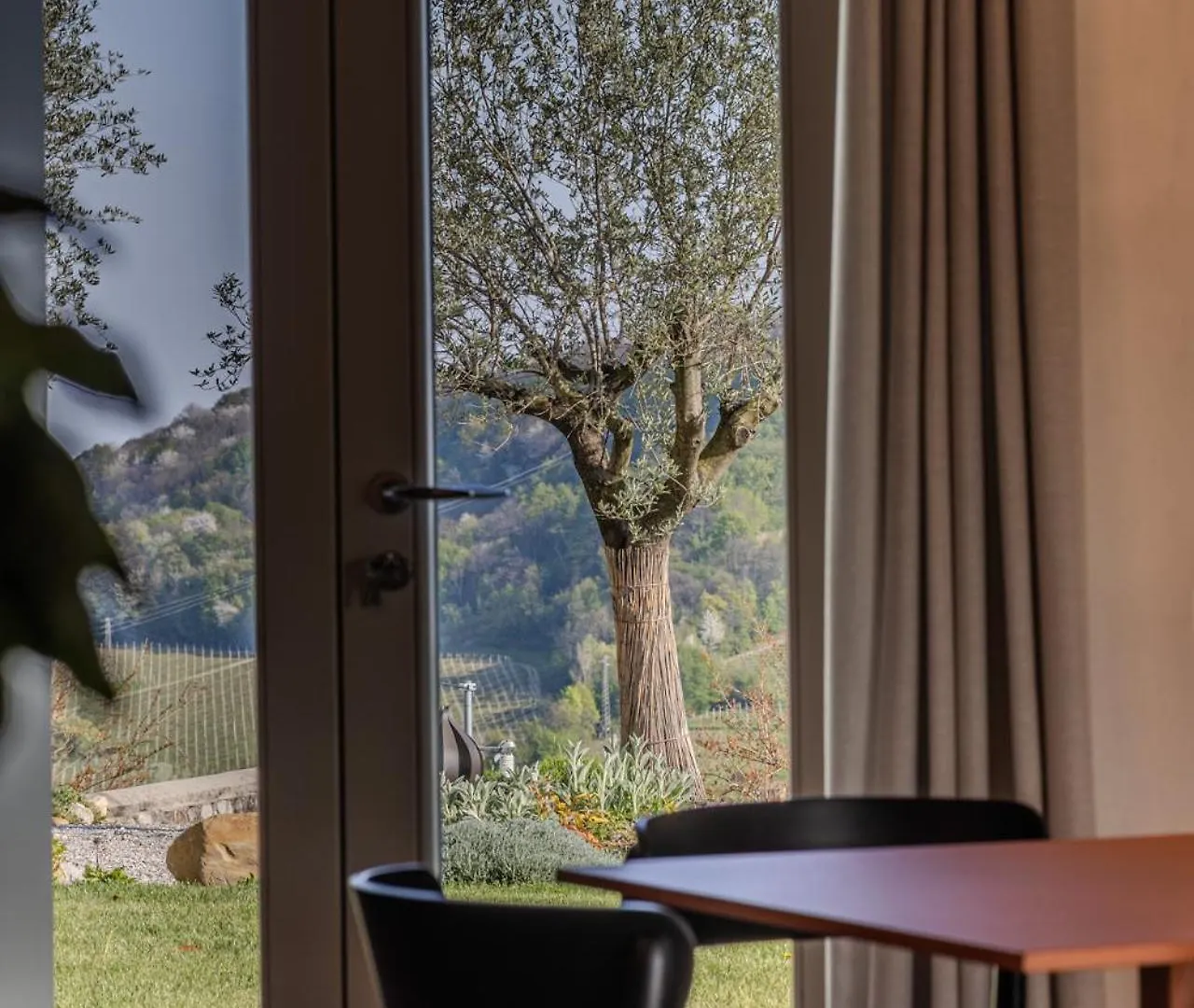 Tenuta Duchi Corbanus Corbanese 0*,  Italia