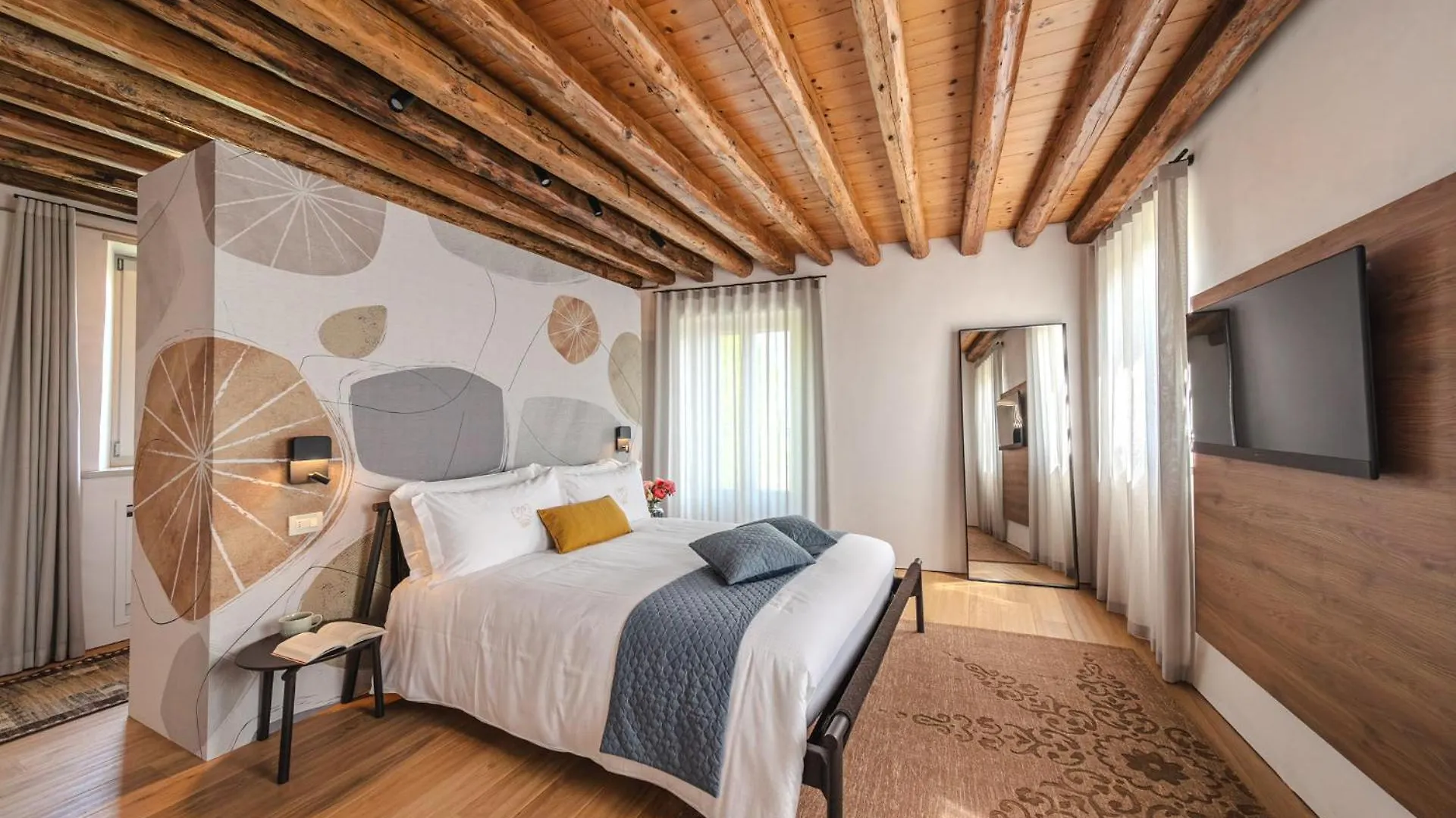 Tenuta Duchi Corbanus Corbanese Aparthotel